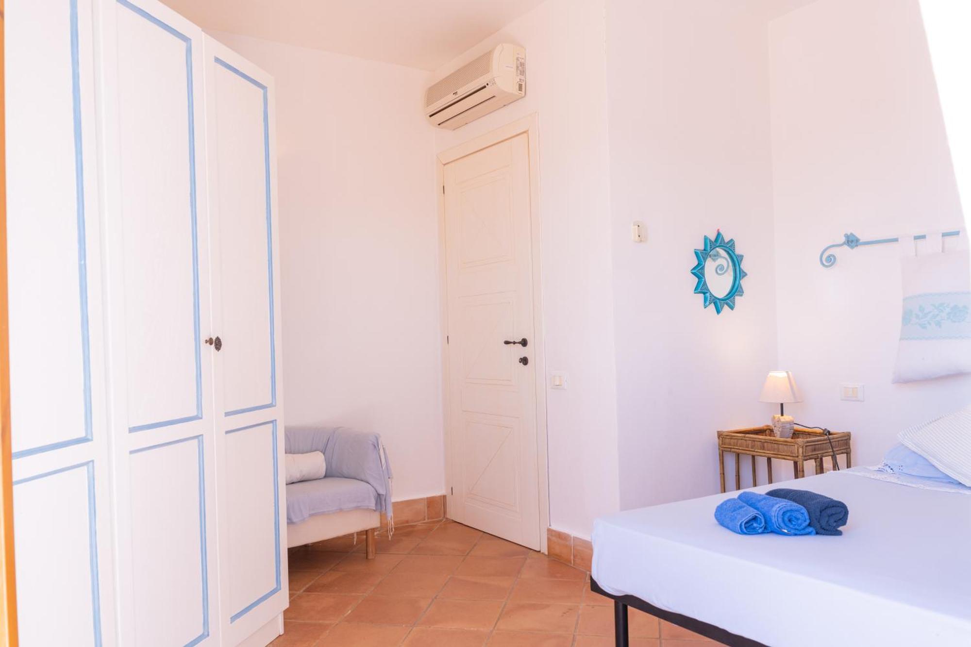 Residenza Del Barone Villa Zoe Chia - Vista Mare Ngoại thất bức ảnh