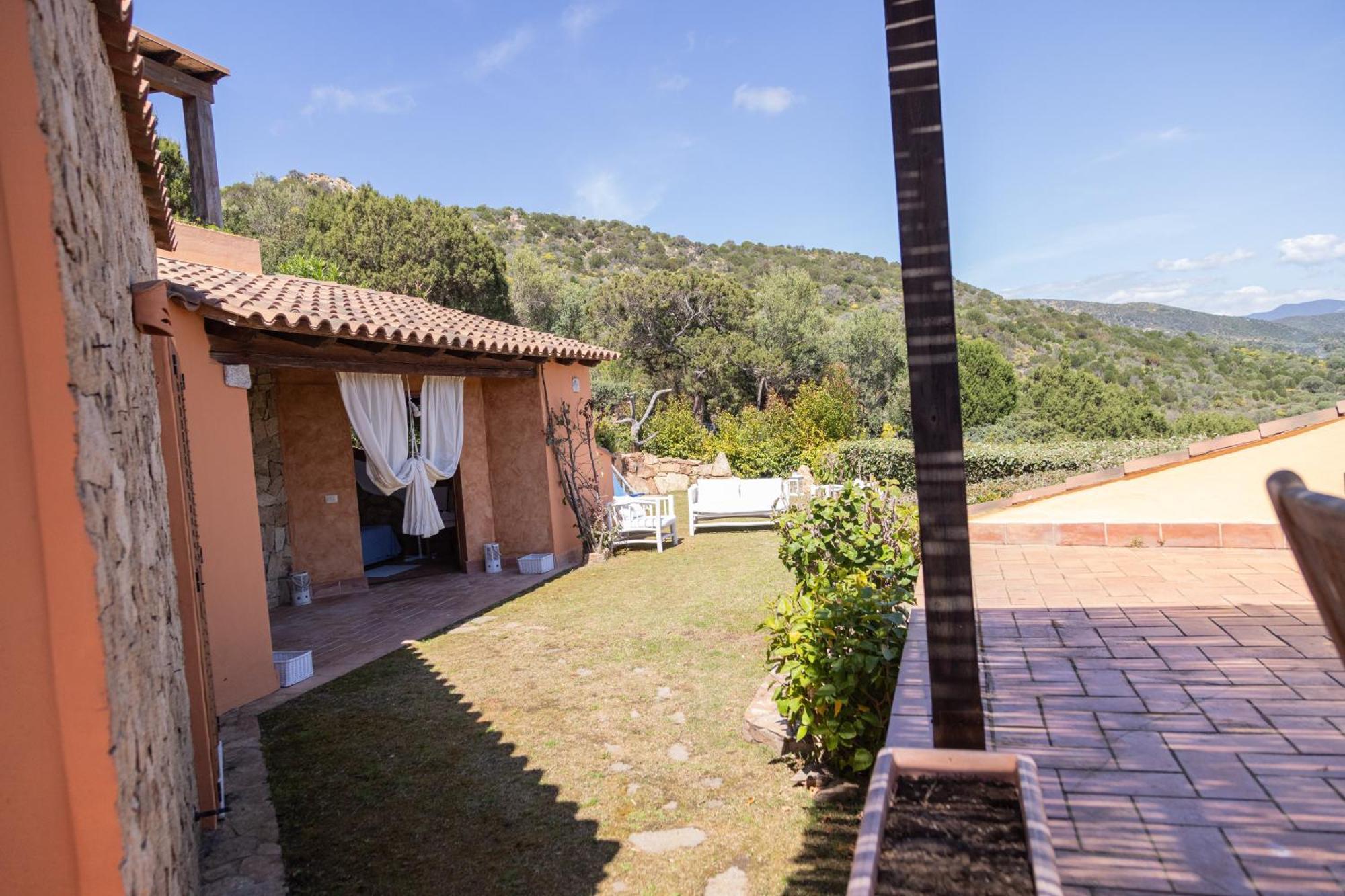 Residenza Del Barone Villa Zoe Chia - Vista Mare Ngoại thất bức ảnh